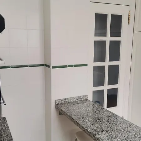 Penthouse Mit Drei Schlafzimmern In Der Naehe Von Natuerlichen Schwimmbaedern Apartment *