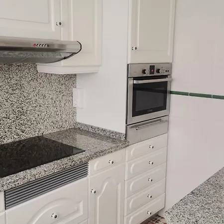 Penthouse Mit Drei Schlafzimmern In Der Naehe Von Natuerlichen Schwimmbaedern Apartment *