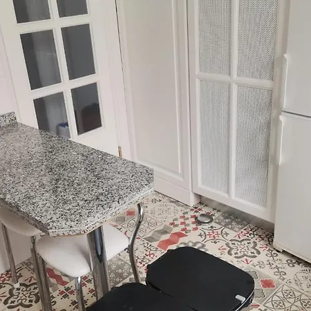 Apartment Penthouse Mit Drei Schlafzimmern In Der Naehe Von Natuerlichen Schwimmbaedern *